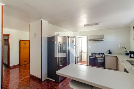 Casa à venda com 505m², 4 quartos e 5 vagasCozinha