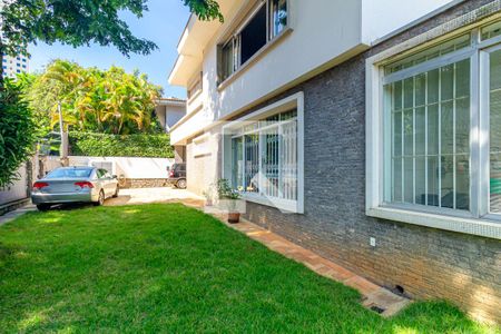 Casa à venda com 505m², 4 quartos e 5 vagasFachada