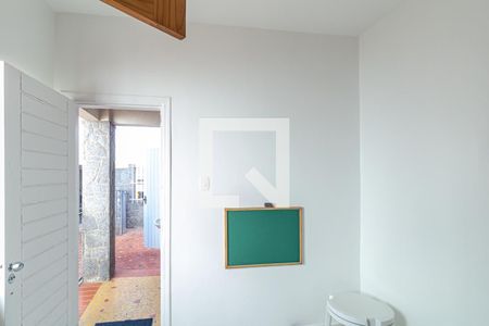 Casa à venda com 505m², 4 quartos e 5 vagasQuarto de Serviço