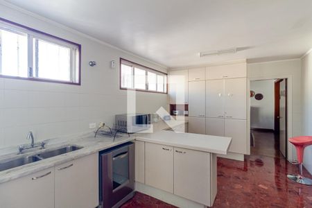Casa à venda com 505m², 4 quartos e 5 vagasCozinha