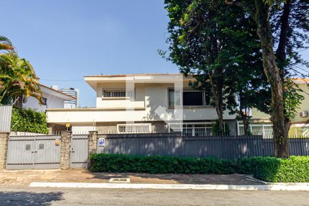 Casa à venda com 505m², 4 quartos e 5 vagasFachada
