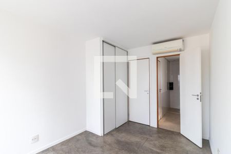 Apartamento à venda com 215m², 3 quartos e 3 vagas