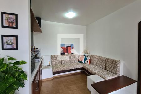 Sala de casa para alugar com 3 quartos, 132m² em Jardim Santa Teresinha, São Paulo
