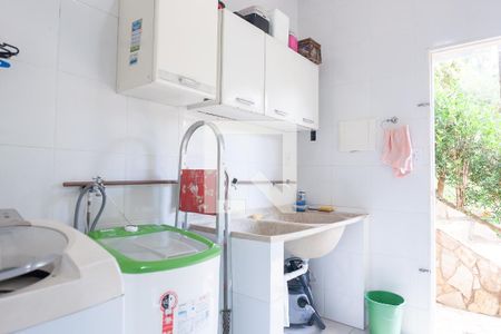 Casa de condomínio à venda com 274m², 2 quartos e 2 vagasÁrea de Serviço