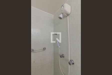 Apartamento à venda com 80m², 2 quartos e 1 vaga Apartamento à venda com 80m², 2 quartos e 1 vagaBanheiro