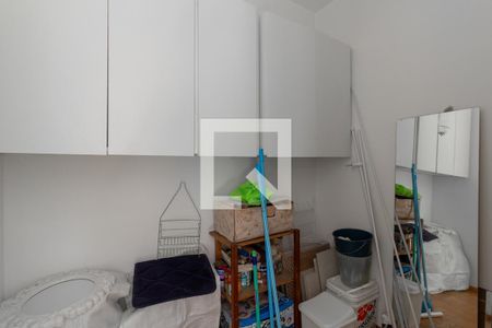 Apartamento à venda com 80m², 2 quartos e 1 vaga Apartamento à venda com 80m², 2 quartos e 1 vagaQuarto de Serviço