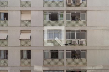 Vista de apartamento à venda com 2 quartos, 80m² em Itaim Bibi, São Paulo