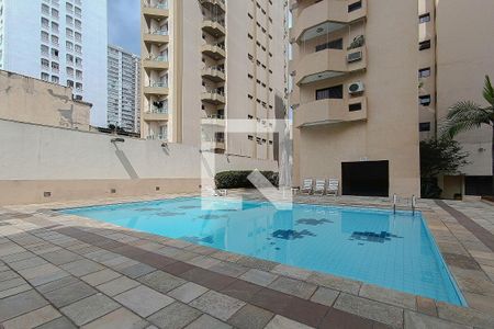 Apartamento para alugar com 280m², 4 quartos e 4 vagasÁrea comum - Piscina