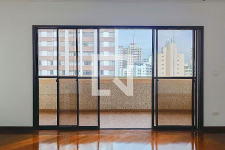 Apartamento para alugar com 280m², 4 quartos e 4 vagasSala