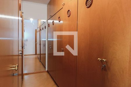 Apartamento para alugar com 280m², 4 quartos e 4 vagasCloset da suíte 1