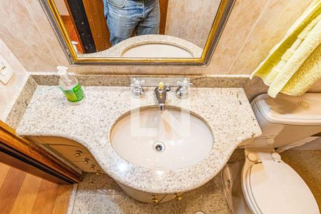 Casa à venda com 215m², 3 quartos e 5 vagas