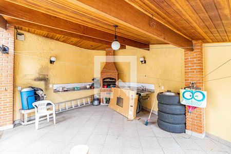 Casa à venda com 215m², 3 quartos e 5 vagas