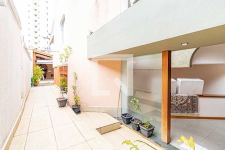 Casa à venda com 215m², 3 quartos e 5 vagas