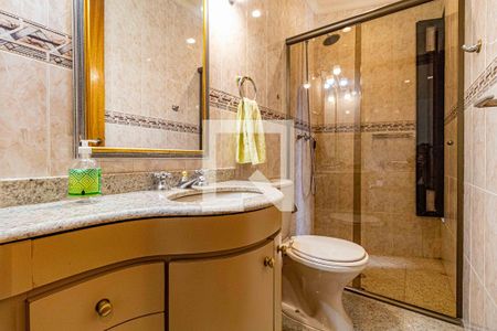 Casa à venda com 215m², 3 quartos e 5 vagas