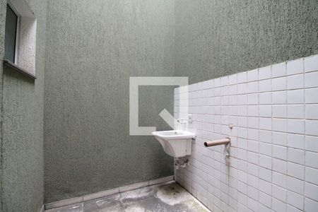 Casa de condomínio à venda com 70m², 2 quartos e sem vagaLavanderia