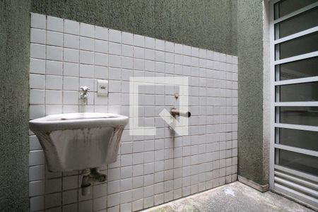Casa de condomínio à venda com 70m², 2 quartos e sem vagaLavanderia