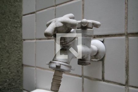 Casa de condomínio à venda com 70m², 2 quartos e sem vagaLavanderia