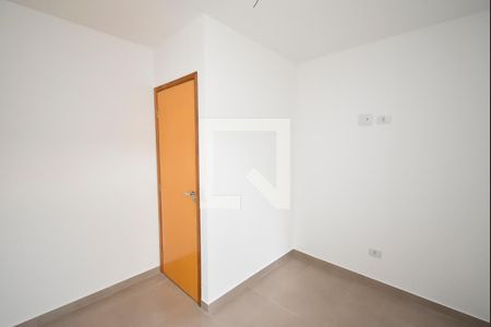 Quarto 2 de apartamento para alugar com 2 quartos, 45m² em Vila Gustavo, São Paulo