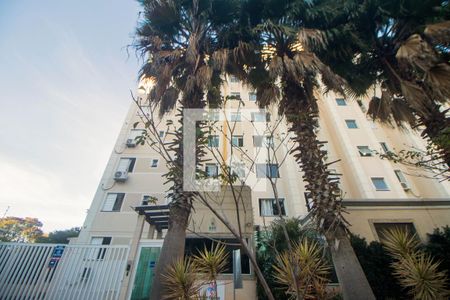 Apartamento para alugar com 50m², 2 quartos e 1 vaga Apartamento para alugar com 50m², 2 quartos e 1 vagaFachada