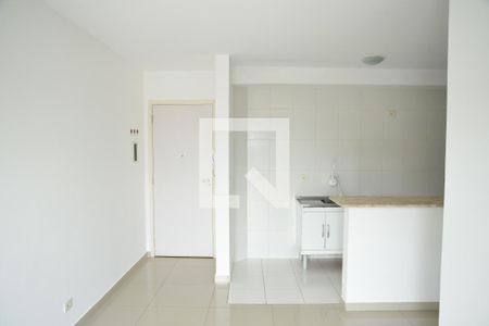 Sala de apartamento para alugar com 2 quartos, 52m² em Jardim dos Ipês, Cotia