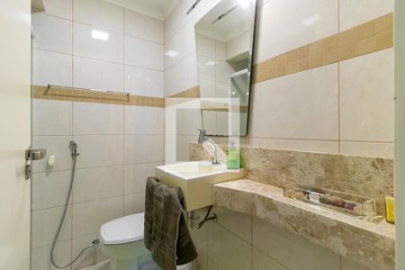 Apartamento à venda com 135m², 3 quartos e 2 vagas Apartamento à venda com 135m², 3 quartos e 2 vagasBanheiro social