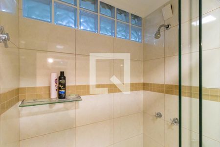 Apartamento à venda com 135m², 3 quartos e 2 vagas Apartamento à venda com 135m², 3 quartos e 2 vagasBanheiro social