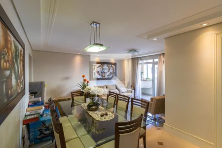 Sala de apartamento à venda com 3 quartos, 135m² em Vila Itapura, Campinas