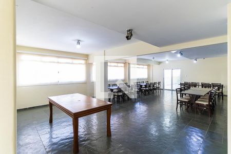 Apartamento à venda com 135m², 3 quartos e 2 vagas Apartamento à venda com 135m², 3 quartos e 2 vagasÁrea comum - Salão de festas