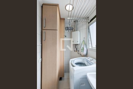 Apartamento para alugar com 80m², 2 quartos e 2 vagasÁrea de serviço