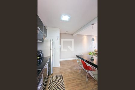 Apartamento para alugar com 80m², 2 quartos e 2 vagasCozinha