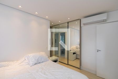 Apartamento à venda com 68m², 2 quartos e 2 vagasSuíte