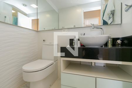 Apartamento à venda com 68m², 2 quartos e 2 vagasBanheiro