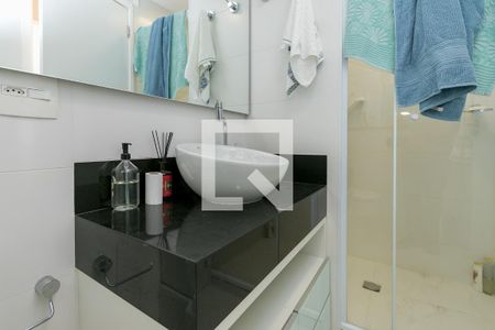 Apartamento à venda com 68m², 2 quartos e 2 vagasBanheiro