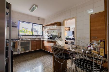 Apartamento à venda com 141m², 3 quartos e 3 vagasCozinha