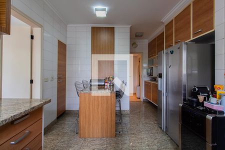 Apartamento à venda com 141m², 3 quartos e 3 vagasCozinha