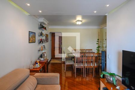 Apartamento à venda com 73m², 3 quartos e 2 vagas Apartamento à venda com 73m², 3 quartos e 2 vagasSala