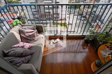 Apartamento à venda com 73m², 3 quartos e 2 vagas Apartamento à venda com 73m², 3 quartos e 2 vagasVaranda