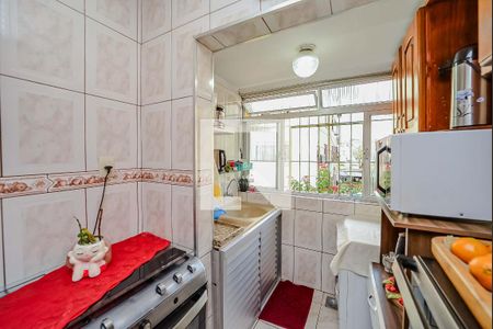 Cozinha de apartamento à venda com 2 quartos, 49m² em Rubem Berta, Porto Alegre