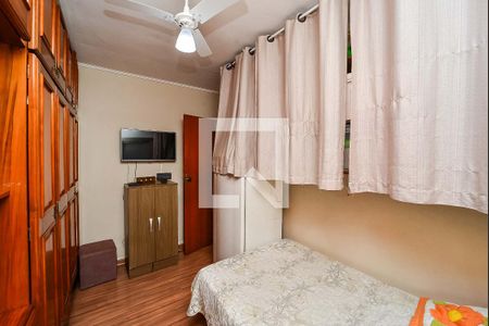 Quarto 2 de apartamento à venda com 2 quartos, 49m² em Rubem Berta, Porto Alegre