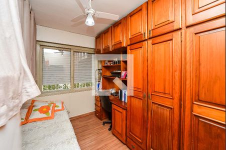 Quarto 2 de apartamento à venda com 2 quartos, 49m² em Rubem Berta, Porto Alegre