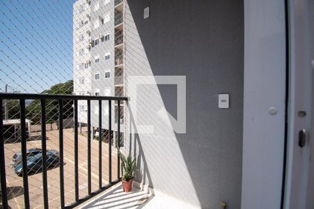 varanda de apartamento para alugar com 2 quartos, 51m² em Scharlau, São Leopoldo