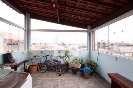 Casa à venda com 3 quartos, 200m² em Vila Granada, São Paulo