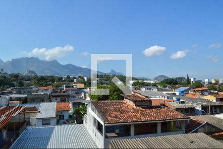 Vista do Quarto 1 de apartamento à venda com 2 quartos, 52m² em Taquara, Rio de Janeiro