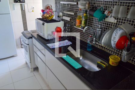 Cozinha de apartamento à venda com 2 quartos, 52m² em Taquara, Rio de Janeiro