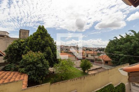 Casa de condomínio à venda com 160m², 3 quartos e 3 vagasVista Suíte
