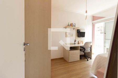 Casa de condomínio à venda com 160m², 3 quartos e 3 vagasQuarto 2