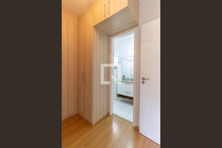 Casa de condomínio à venda com 160m², 3 quartos e 3 vagasSuíte