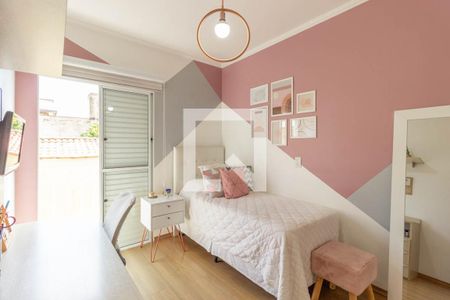 Casa de condomínio à venda com 160m², 3 quartos e 3 vagasQuarto 2