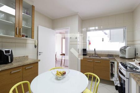 Casa de condomínio à venda com 160m², 3 quartos e 3 vagasCozinha