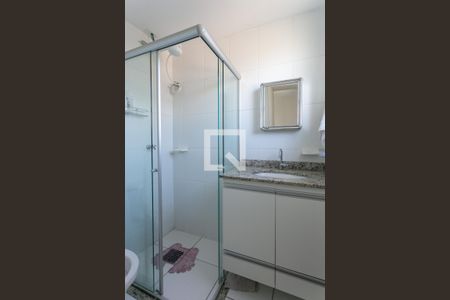 Apartamento para alugar com 130m², 4 quartos e 2 vagas Apartamento para alugar com 130m², 4 quartos e 2 vagasBanheiro da Suíte 2